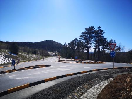 V Klanec skozi novo krožišče 4